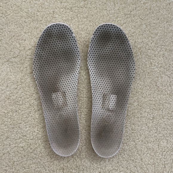 Ons Slide Shoes - Picture 6 of 7